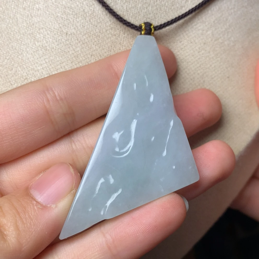 翡翠颈饰未镶嵌吊坠