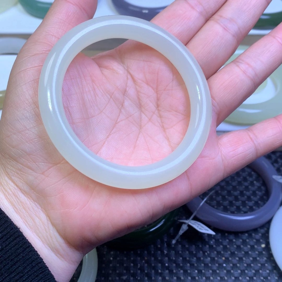 幸***儿珐琅非金属新疆田玉58