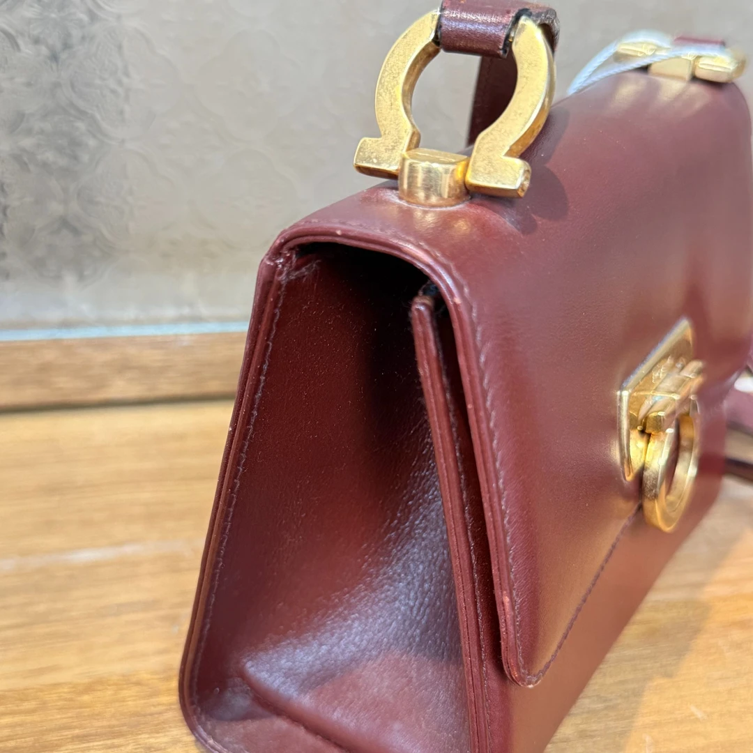 90新 FERRAGAMO/菲拉格慕 中古单肩斜跨包