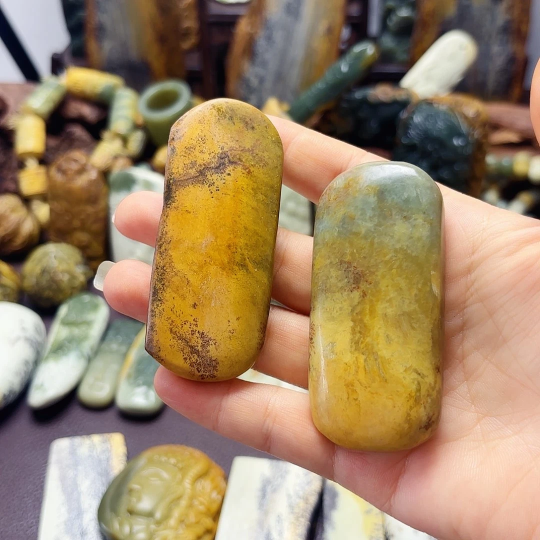 霸***哥岫岩河磨玉（透闪石质玉）未镶嵌挂件