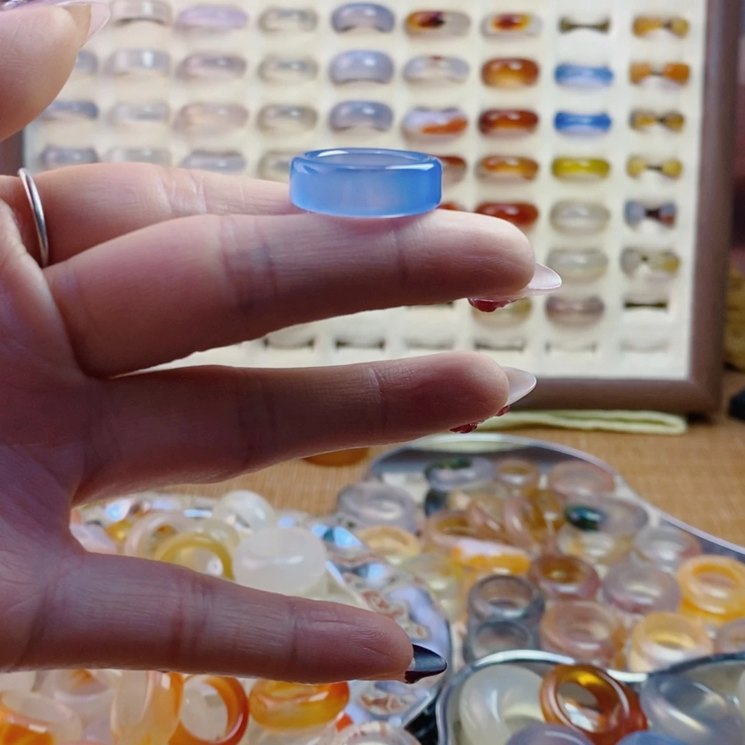 玛瑙/玉髓戒指未镶嵌嘟****贝