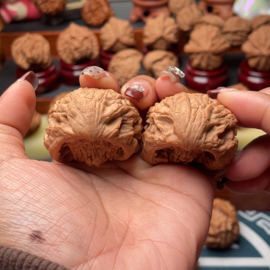 【闪购商品】文玩核桃把件爱**久蛇头