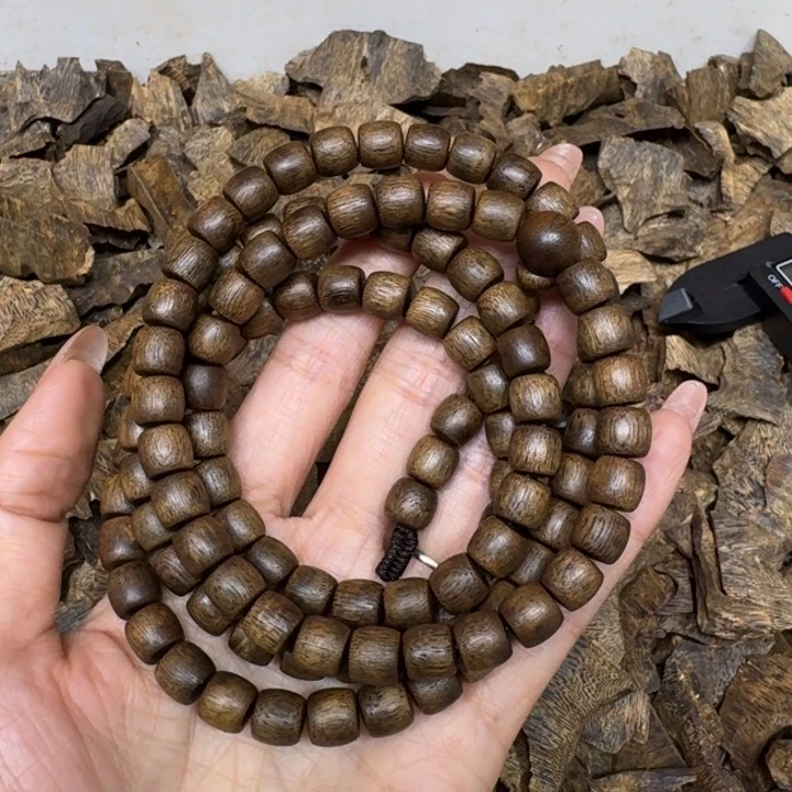 沉香手串快***孩母树沉水