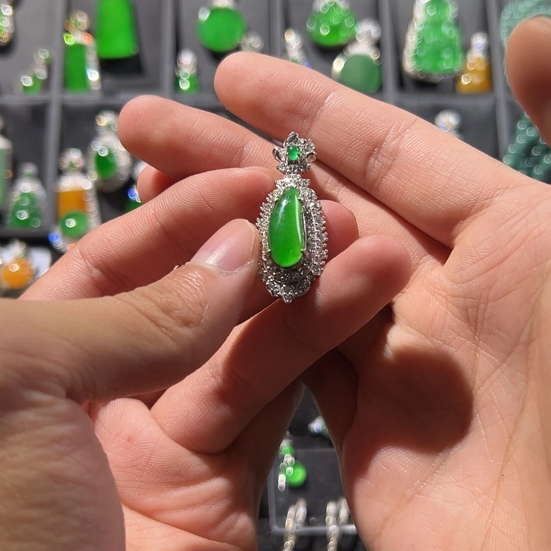 翡翠银S925镶嵌吊坠(不含链)