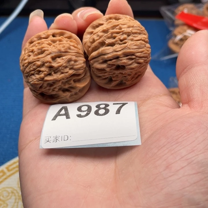 文玩核桃吊坠核桃