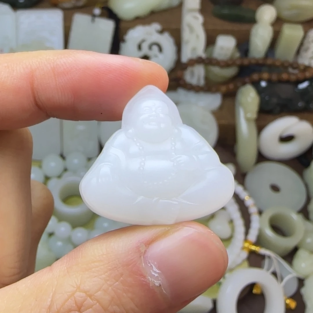 和田玉未镶嵌挂件