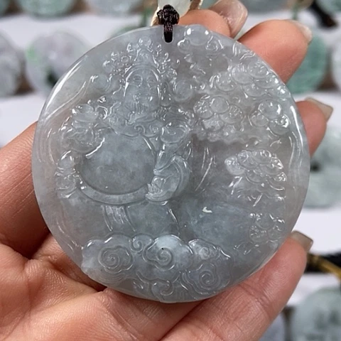 翡翠颈饰未镶嵌财神爷福利