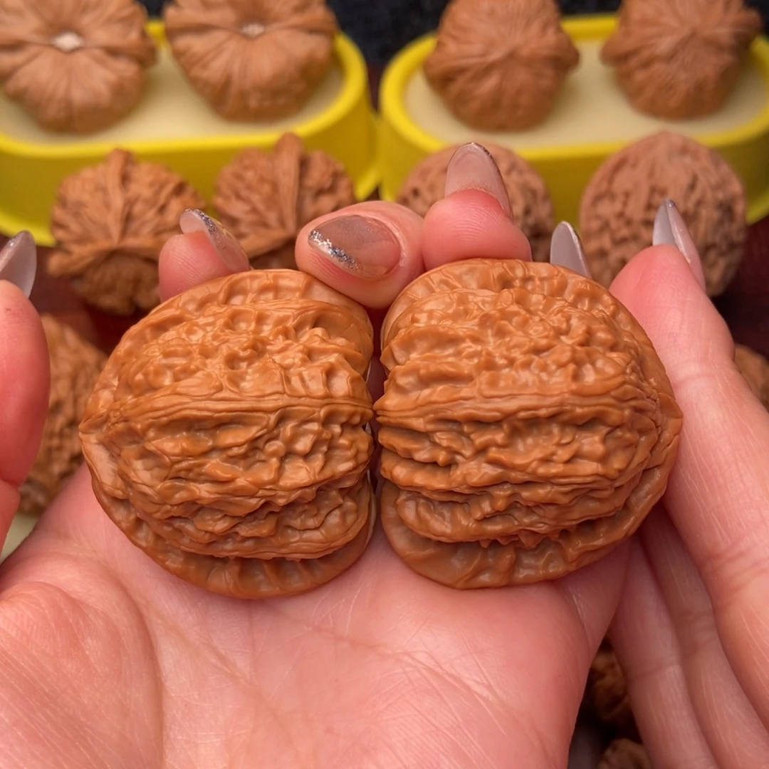 把件文玩核桃41三角白