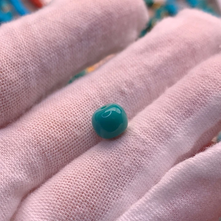 绿松石未镶嵌湖北天然原矿绿松石7.7