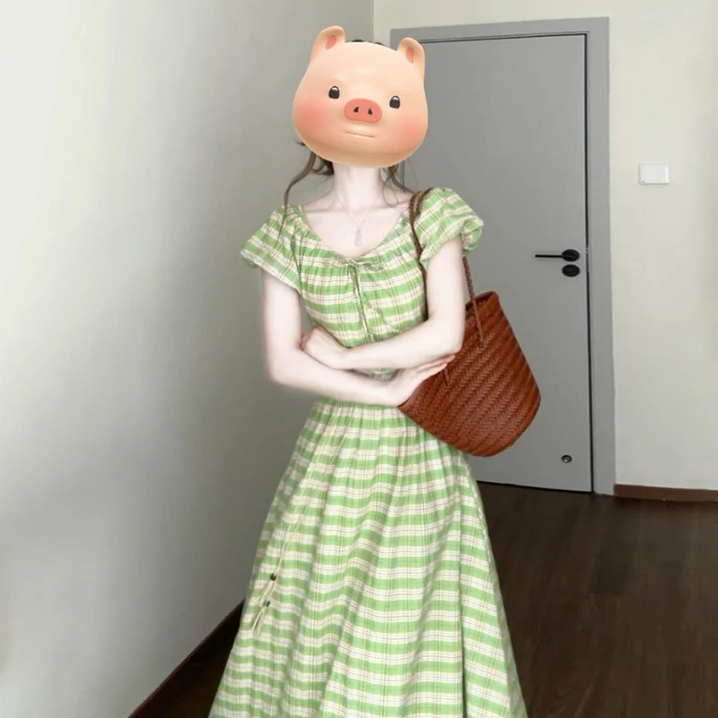 法式小飞袖绿色条纹连衣裙子女夏季新款气质复古海边度假长裙2542