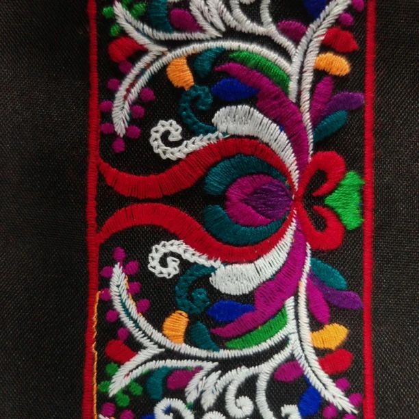 布依族苗族刺绣花条少数民族服装辅料长条花边装饰