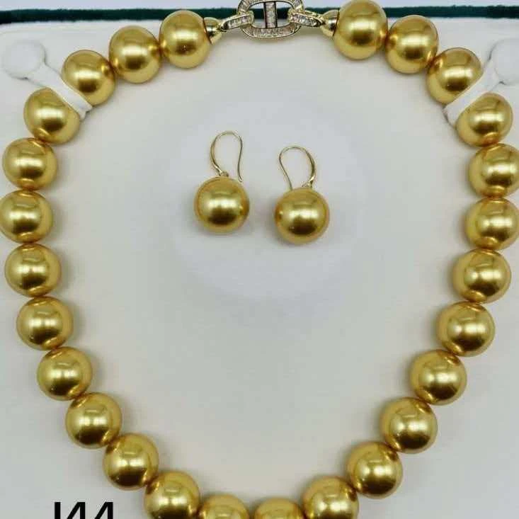 J44时尚饰品展示