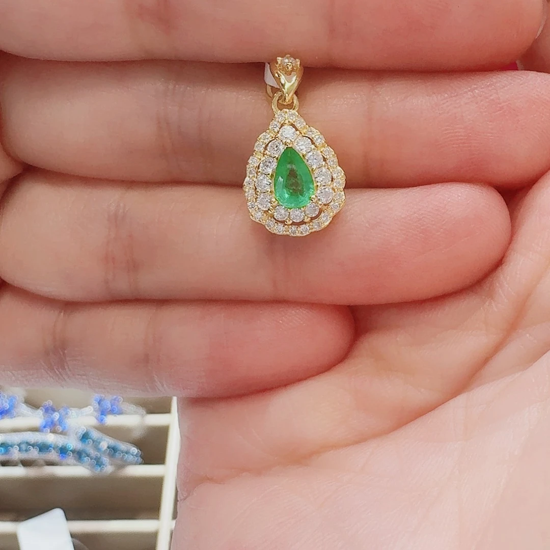 银S925镶嵌吊坠(不含链)祖母绿