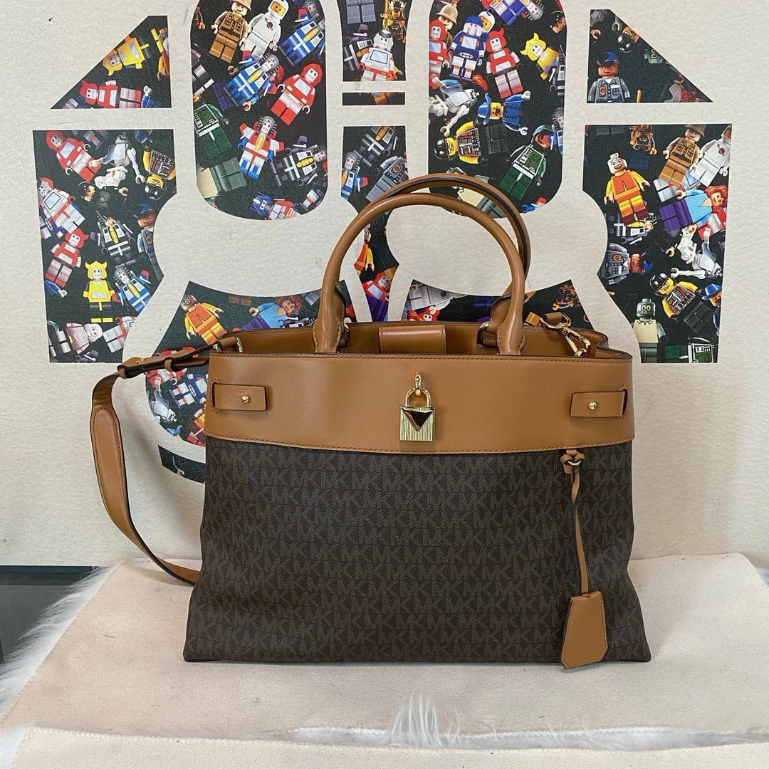 95新 MICHAEL KORS/迈克高仕 20434斜挎包