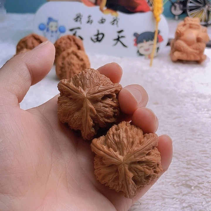 把件文玩核桃J****e三棱