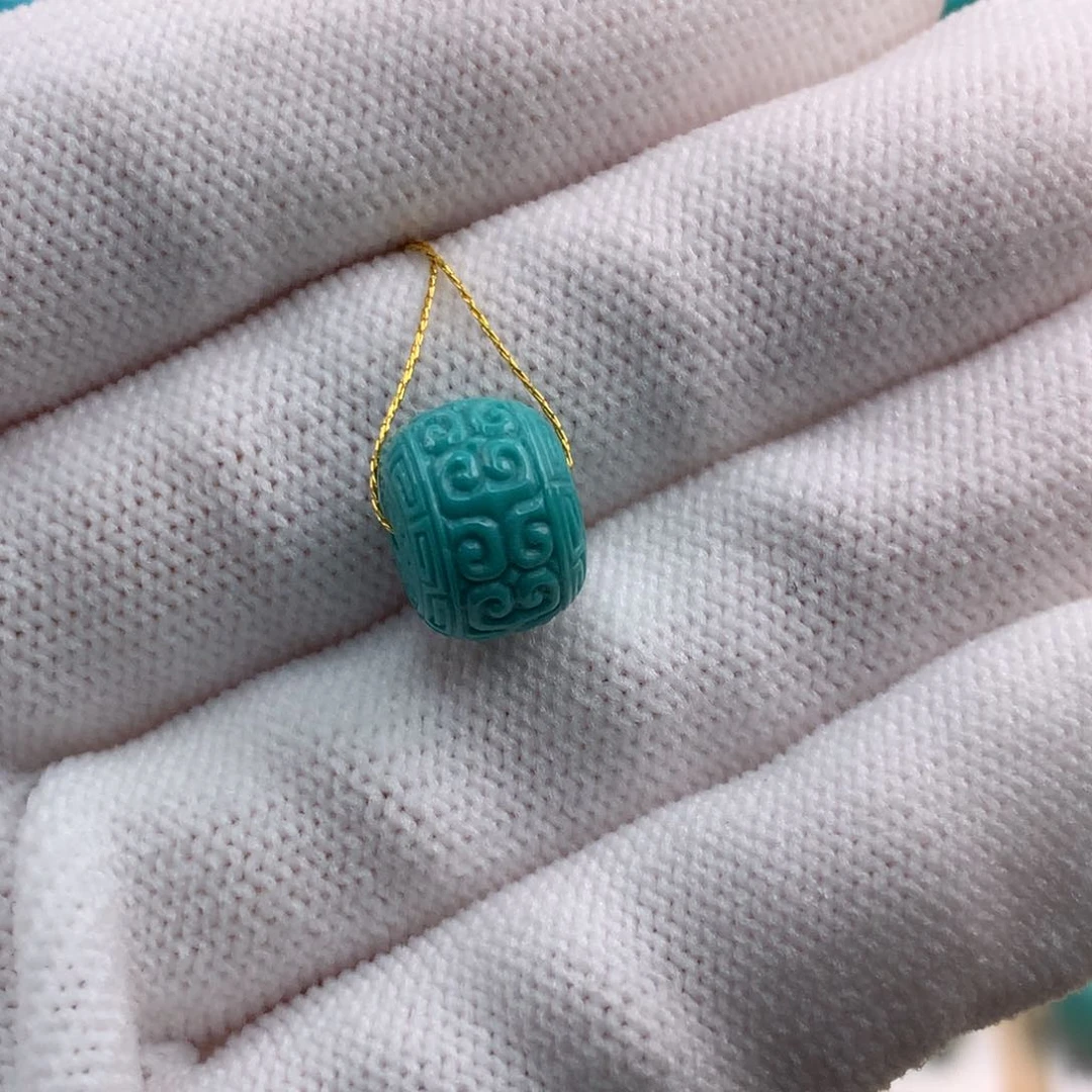 绿松石珠宝未镶嵌