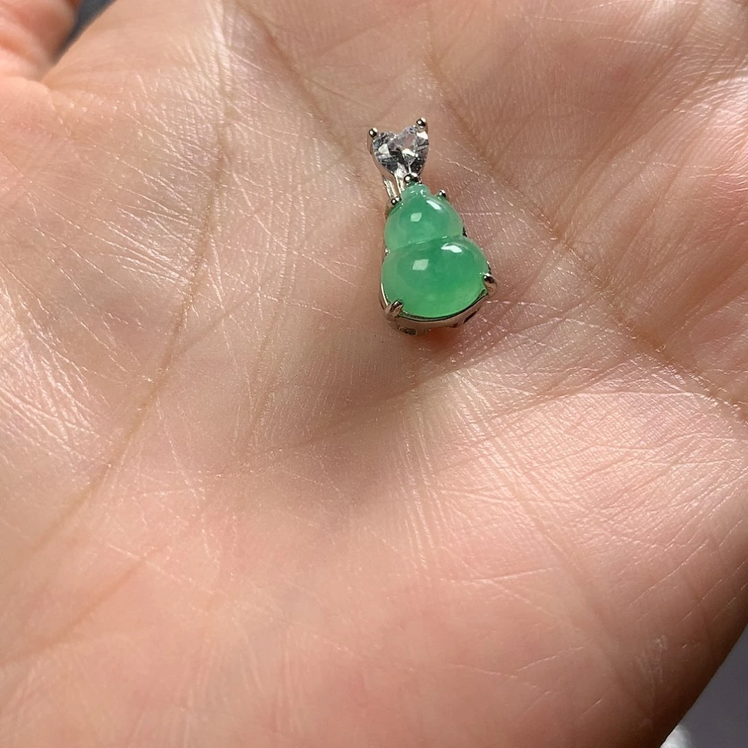 翡翠银S925镶嵌颈饰N****.1111111