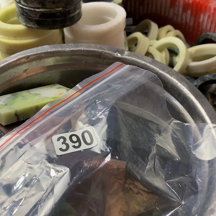 @***@蛇纹石玉未镶嵌手镯