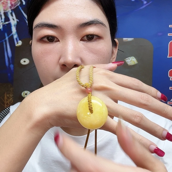 琥珀未镶嵌手链吊坠