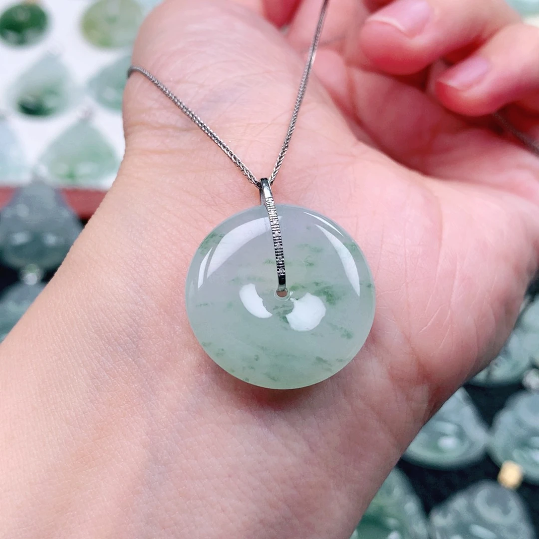 吊坠(不含链)18K金镶嵌翡翠