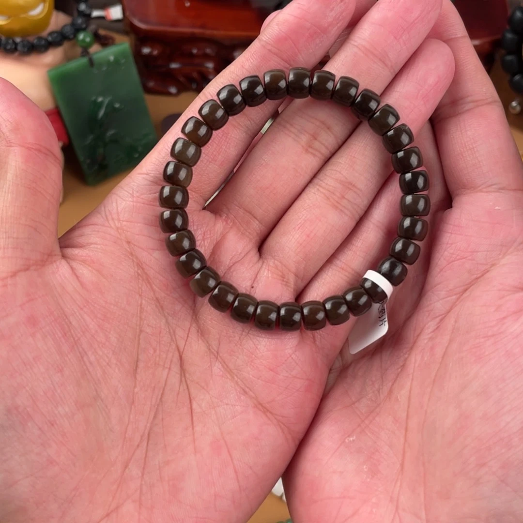 和田玉（糖玉）未镶嵌颈饰稻*