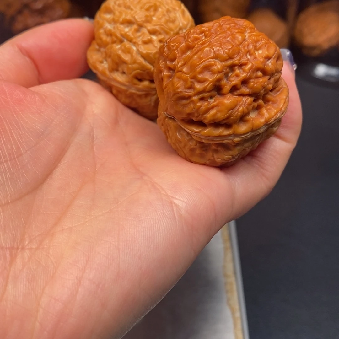 吊坠文玩核桃玉蟾