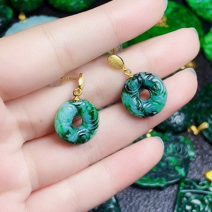 翡翠银S925镶嵌颈饰多样性