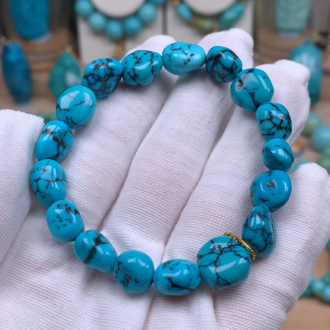 绿松石未镶嵌珠宝奇石