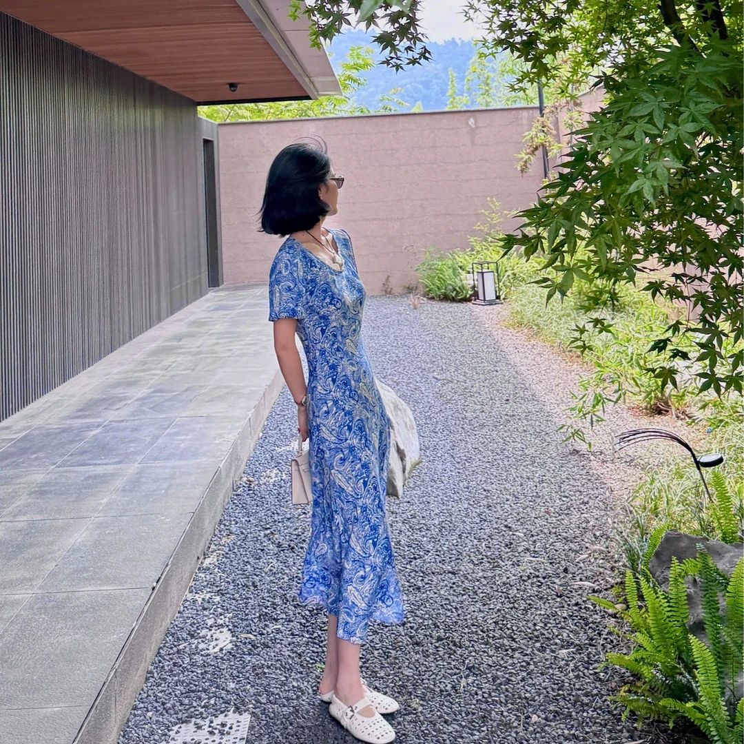 TheLOE/【斜裁桑蚕丝青花瓷】气质百搭连衣裙#05.24Q-G5632