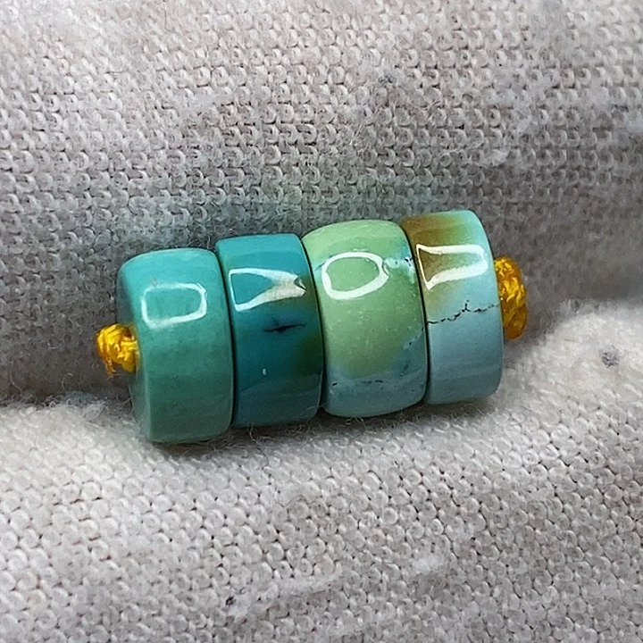 未镶嵌绿松石天然原矿 带武汉地大证书