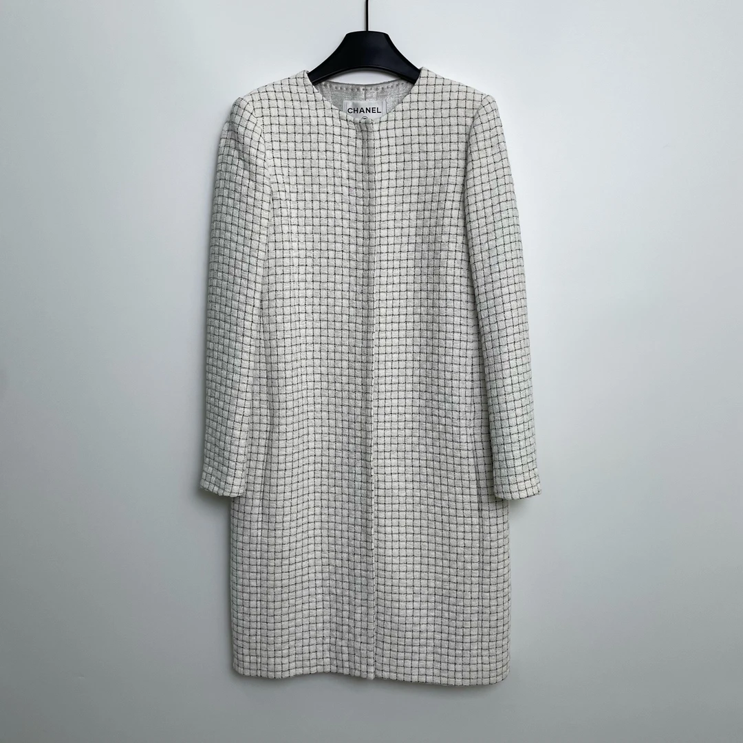 99新 Chanel/香奈儿 A100750/白色格子大衣/40码