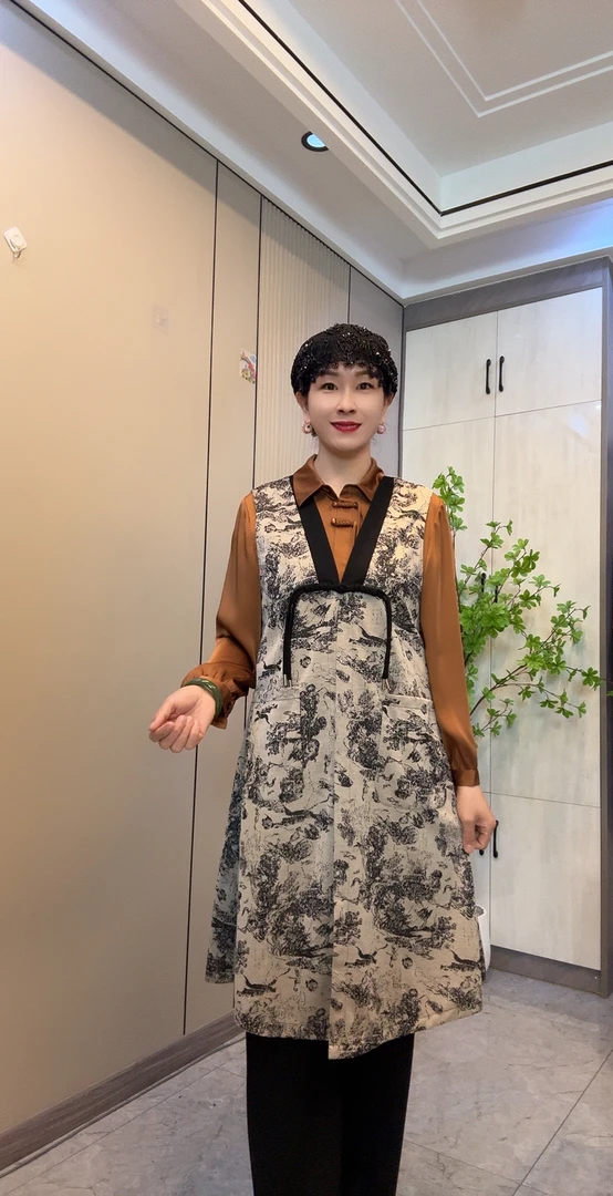 201新中式盘扣马甲