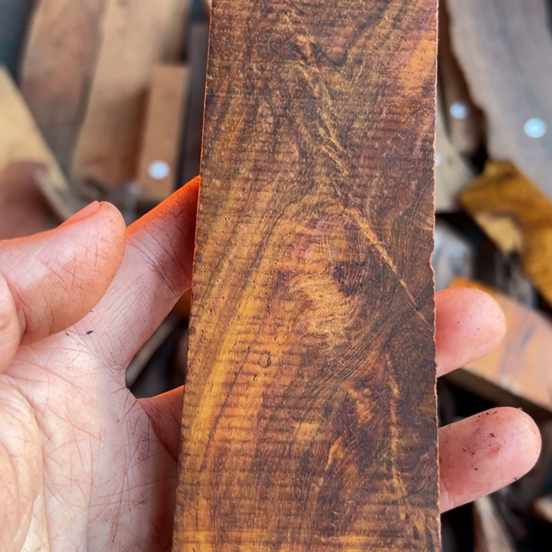 光***辉黄花梨降香黄檀木料1块