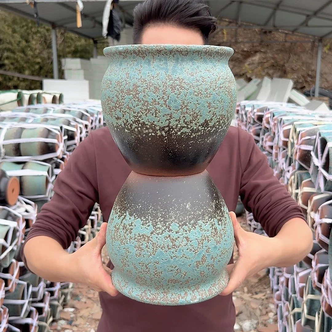 紫砂花盆口20高18（两个胖子牛油果第二代