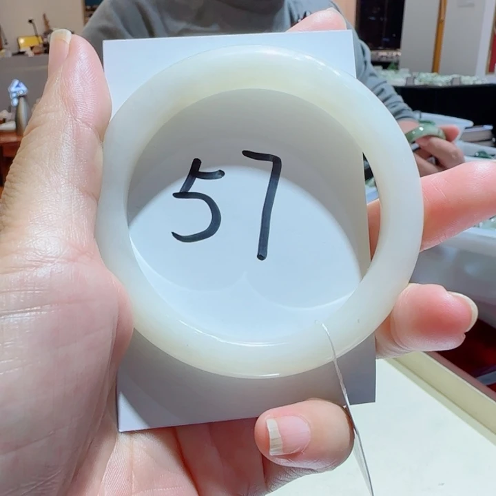 和田玉未镶嵌手镯065