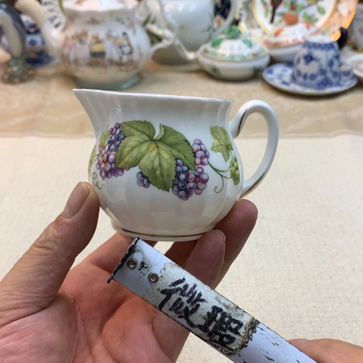 瓷片哈哈哈哈哈哈
