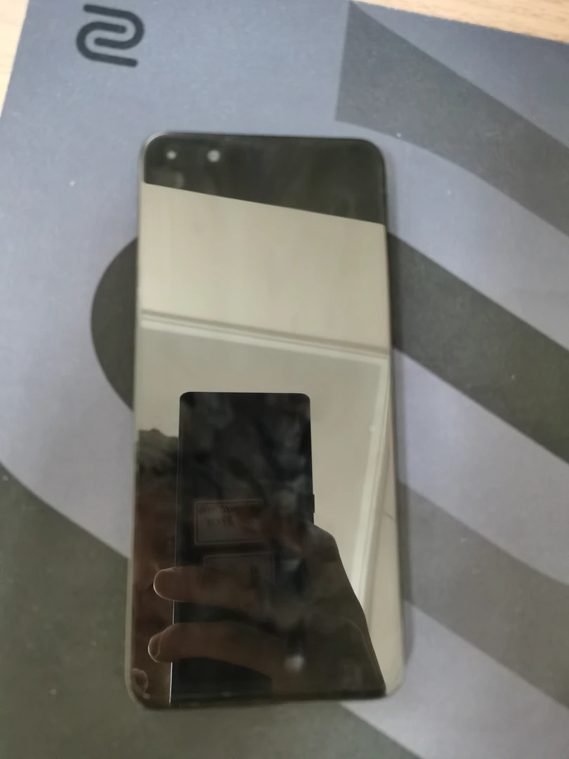 手机配件外爆屏幕