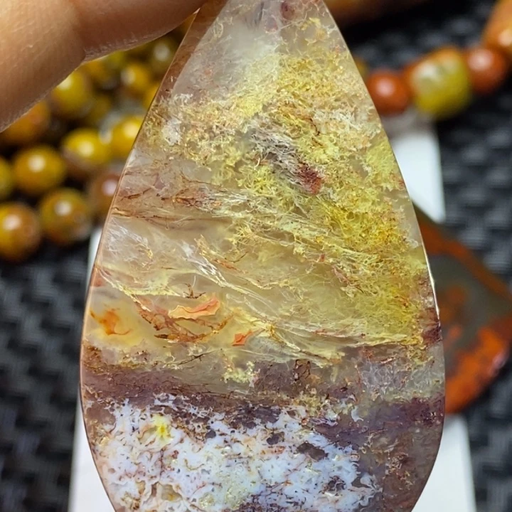 玛瑙/玉髓颈饰未镶嵌