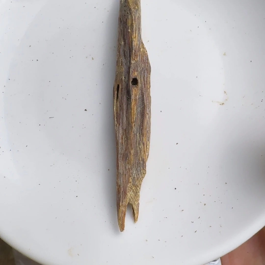 沉香沉香碎屑阿*白棋品种块料8克