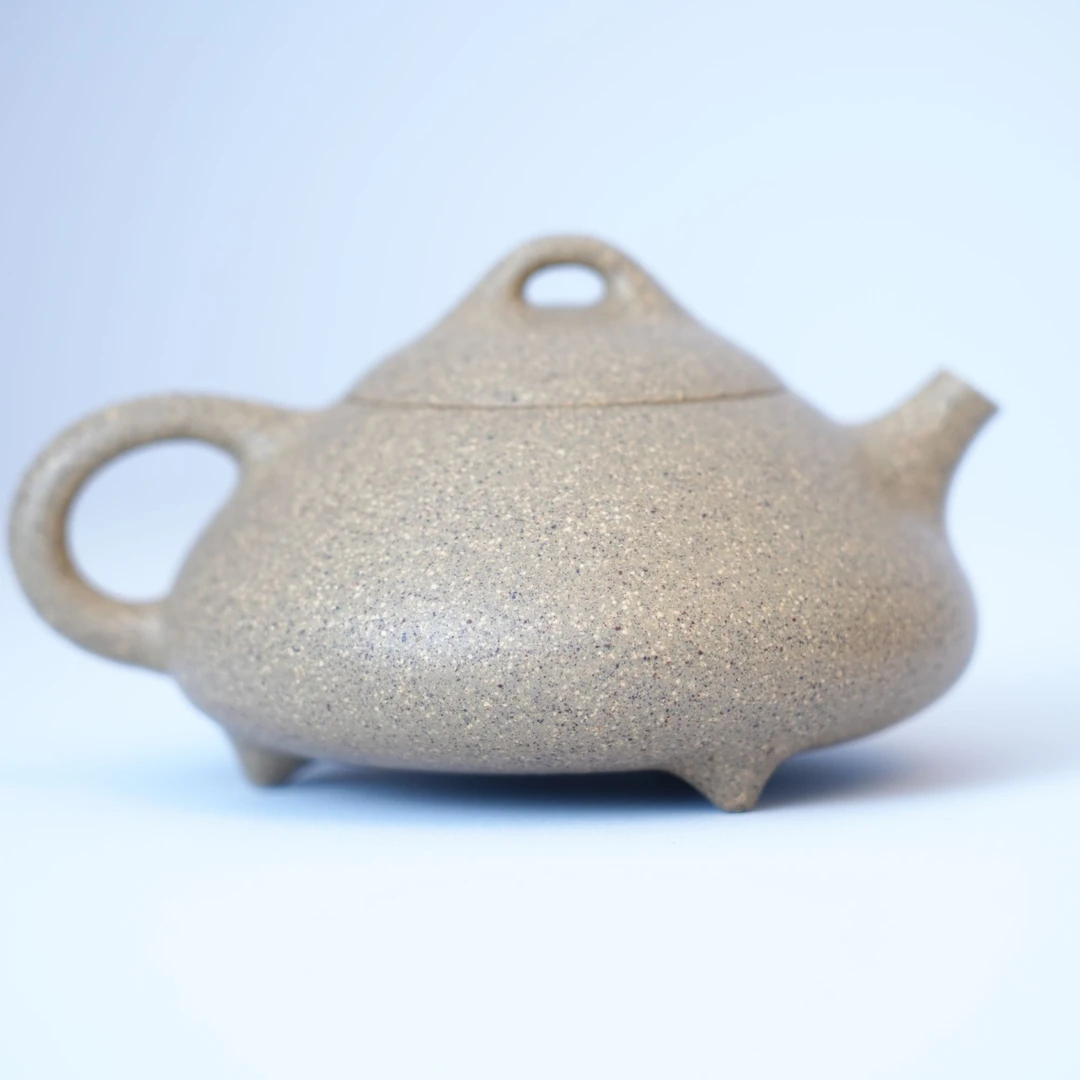 【三足文瓢】石瓢 芝麻段泥 150cc 手工紫砂壶 宜兴原矿紫砂壶