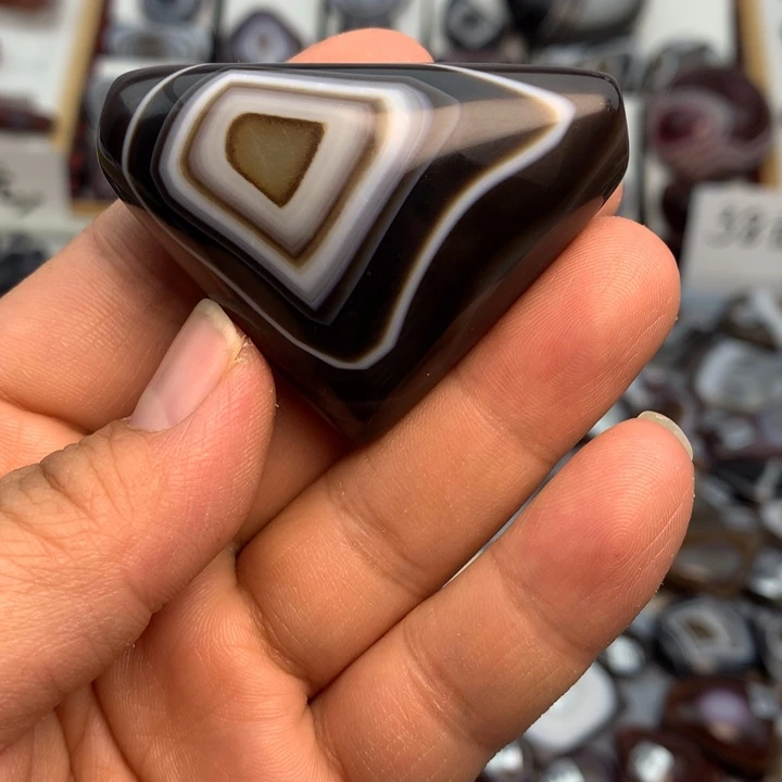 速***来玛瑙/玉髓散珠缠丝玛瑙