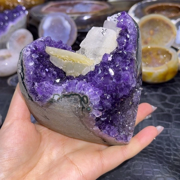 珠宝半成品未镶嵌水晶奇石紫晶摆件