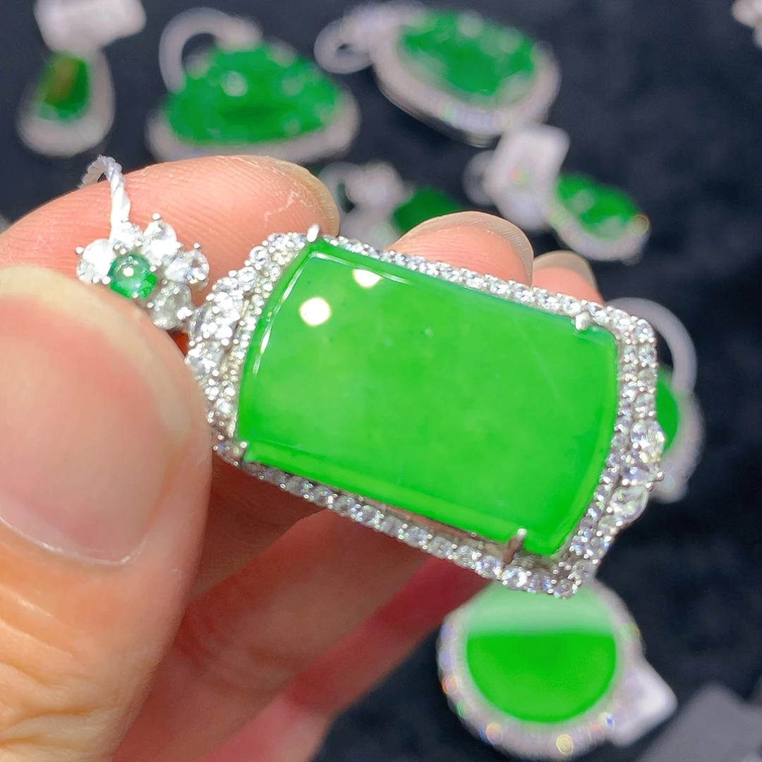 翡翠银S925镶嵌颈饰我