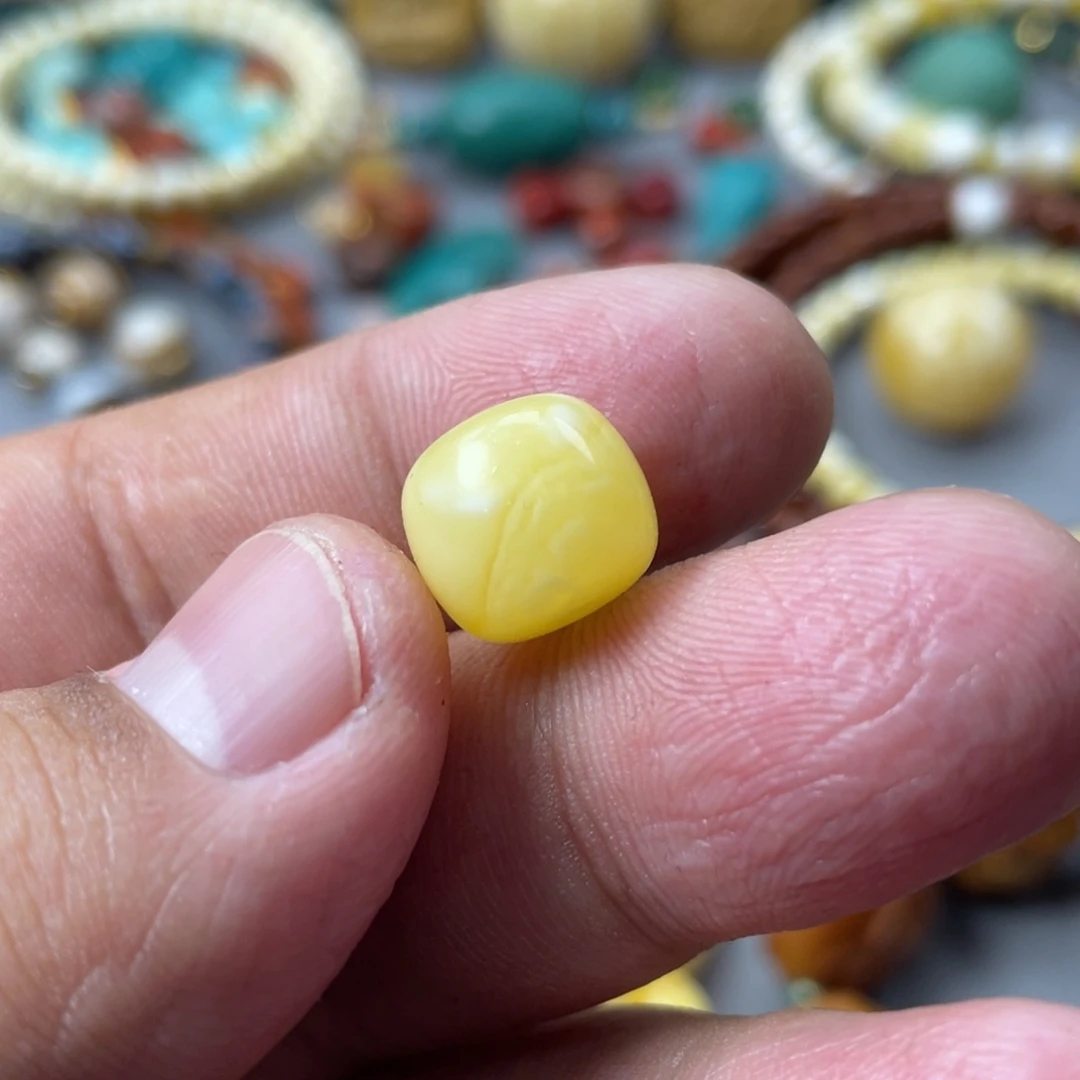 琥珀珠宝奇石未镶嵌17