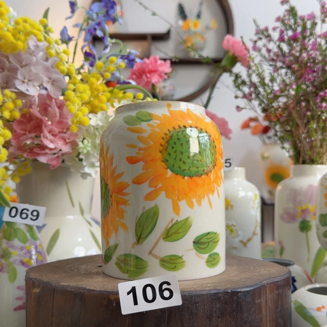 摆件景德镇陶瓷手绘小花瓶摆件无孔