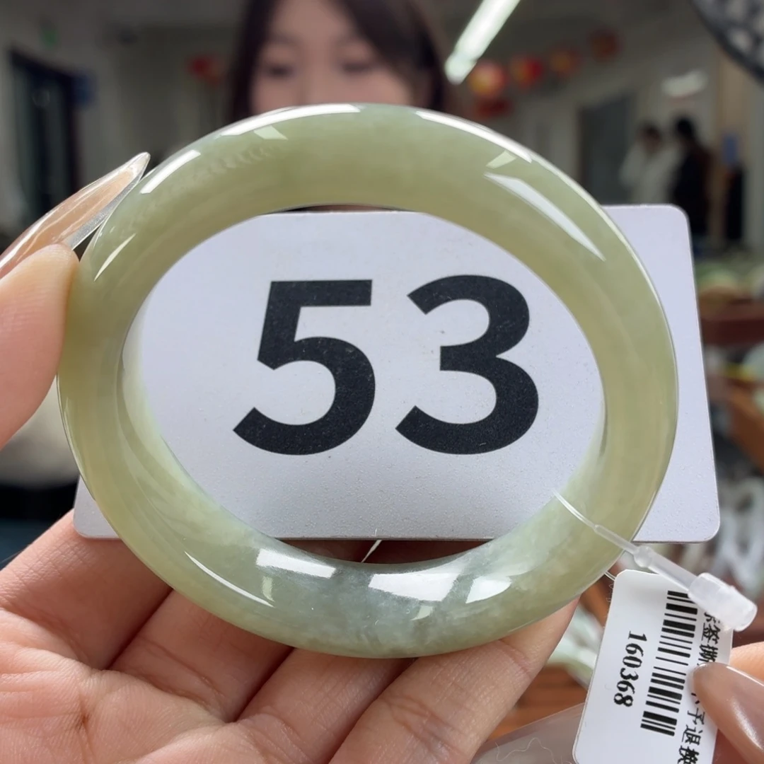 和田玉未镶嵌手镯结构