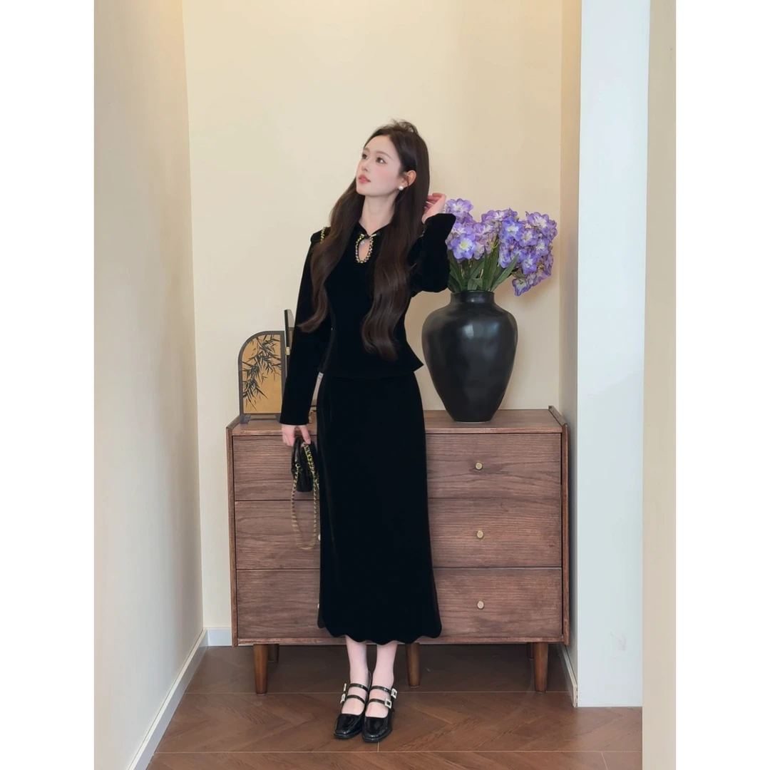 【琉华】<77>新中式黑金撞色丝绒上衣+半身裙套装XMZH8825