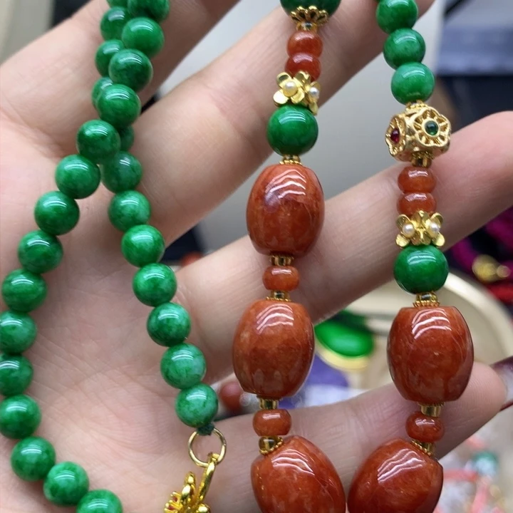 翡翠颈饰未镶嵌吊坠