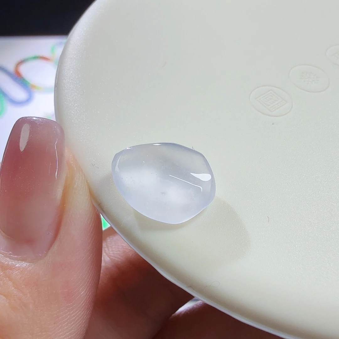 翡翠未镶嵌颈饰裸石