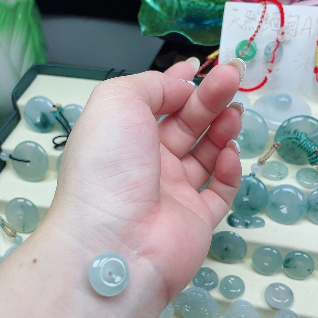 颈饰未镶嵌翡翠95555427422